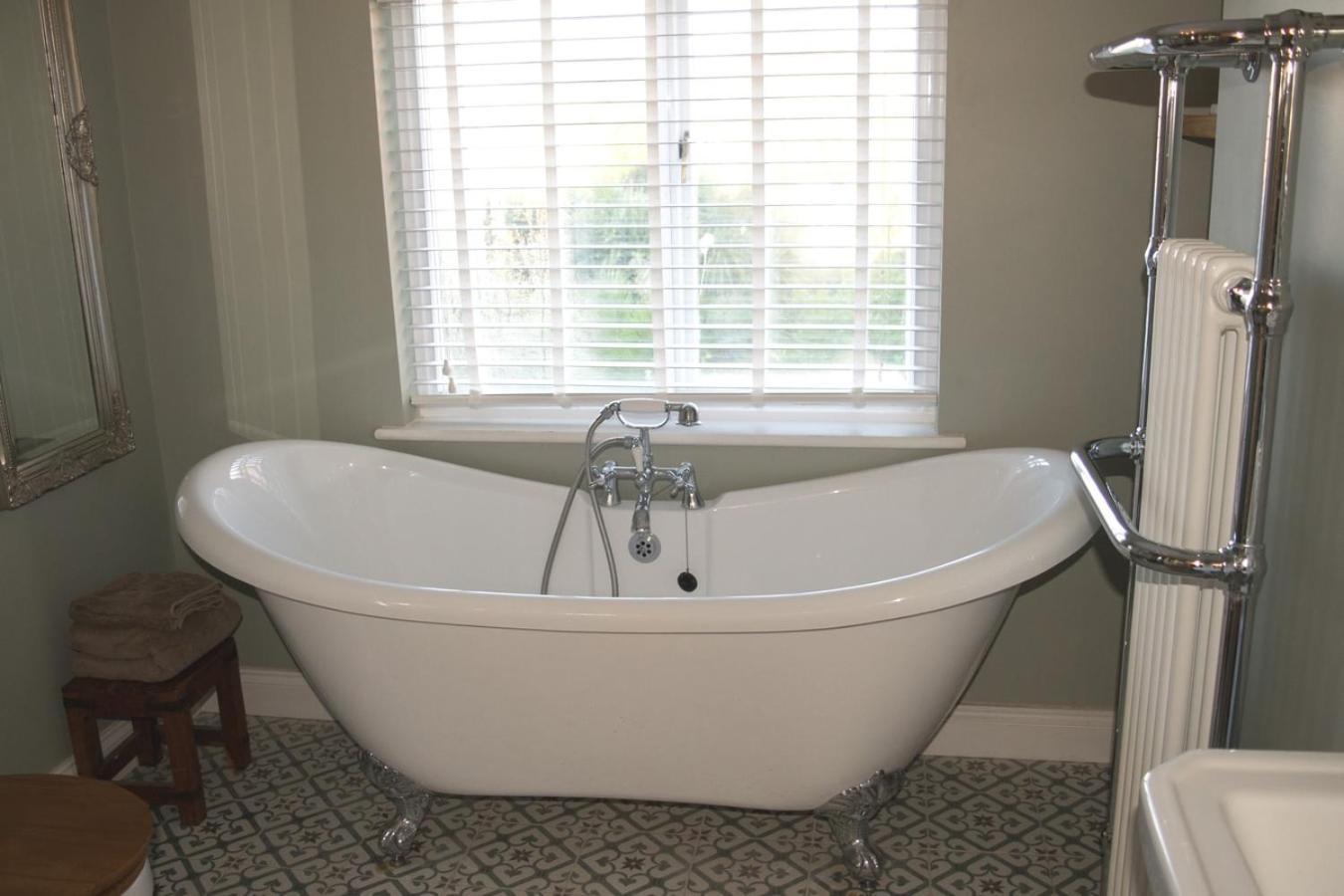 Delightful Cottage In Sandwich - One Bedroom ภายนอก รูปภาพ