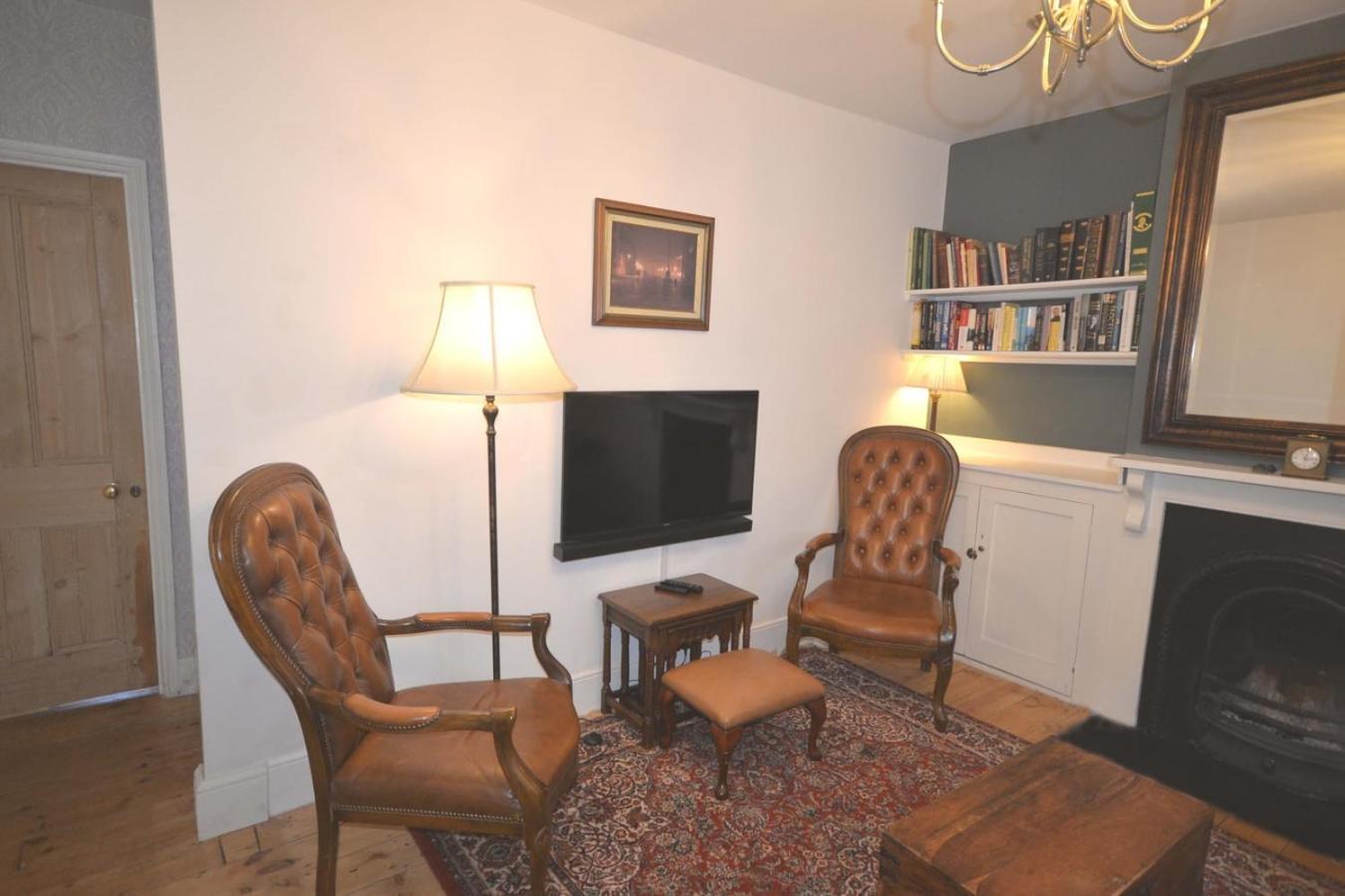 Delightful Cottage In Sandwich - One Bedroom ภายนอก รูปภาพ